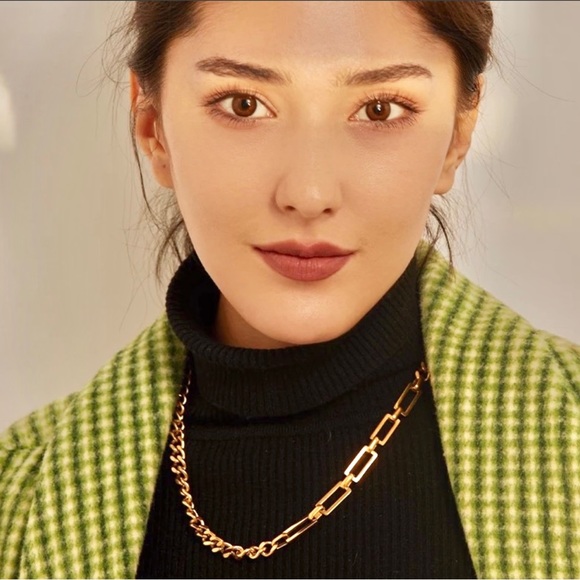 18k Plated Gold Mixed Wide Curb Paperclip Rectangle Chain Necklace - Picture 4 of 10